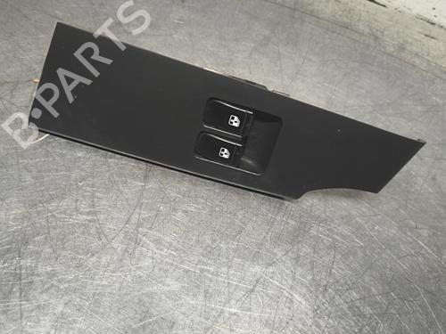 Used Left front window switch Left front window switch CHEVROLET AVEO / KALOS Hatchback (T250, T255) 1.2 LPG (84 hp) 32996790 32996790