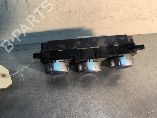 AC-Styringsenhed/Manøvreenhed MITSUBISHI L200 / TRITON (KA_T, KB_T) 2.5 DI-D 4WD (KB4T) | BP29501362I5 
