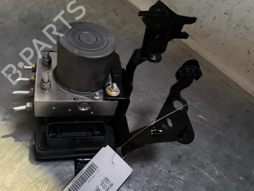 Used ABS pump ABS pump RENAULT CLIO V (B7_) 1.0 TCe 90 (B7MT) (91 hp) 33870246 33870246