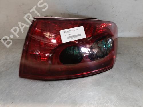 Used Right taillight PEUGEOT 407 (6D_) 2.0 HDi 135 (6DRHRH, 6DRHRE, 6DRHRG, 6DRHRJ) (136 hp) 27473952