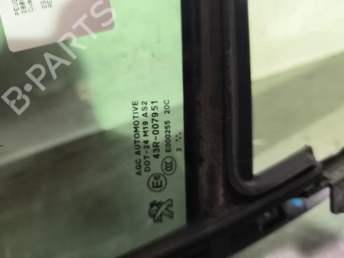 Front right quarter glass PEUGEOT 208 I (CA_, CC_) 1.4 HDi | BP29330536C112 