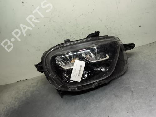 Phare droit CITROËN C3 III (SX) 1.5 BlueHDi 100 (SXYHYP, SXYHTU) (102 hp) 31872170