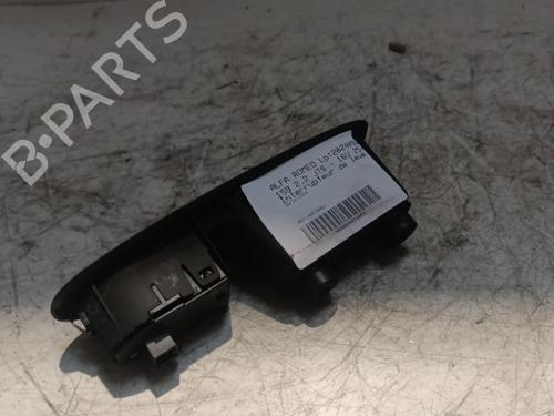Used Right front window switch Right front window switch ALFA ROMEO 159 (939_) 2.2 JTS (939AXB1B, 939AXB11) (185 hp) 21693498 21693498