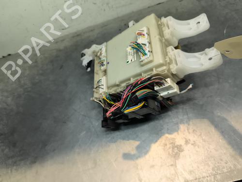 fuse-box-toyota-rav-4-iii-_a3_-2005-2006-2007-2008-2009-2010-2011-2012-2013-2014-31815976 main image