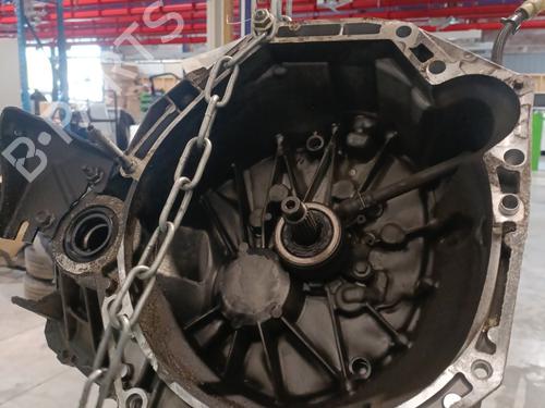 gearbox-renault-megane-iii-hatchback-bz01_-b3_-2008-25625449 main image