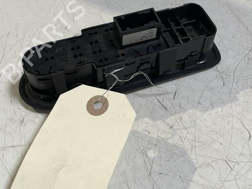 Used Left front window switch Left front window switch PEUGEOT 308 I (4A_, 4C_) 1.6 HDi (109 hp) 24222542 24222542