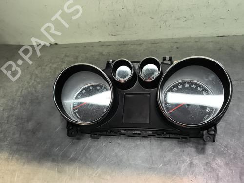 Used Instrument cluster OPEL MOKKA / MOKKA X (J13) 1.4 (_76) (140 hp) 32995480