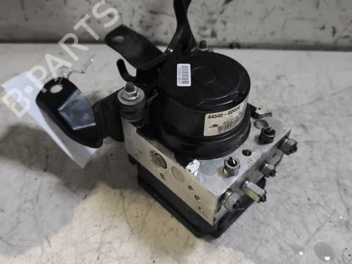 ABS pump TOYOTA YARIS (_P13_) 1.4 D (NLP130_, NLP130) | BP25443863M43 