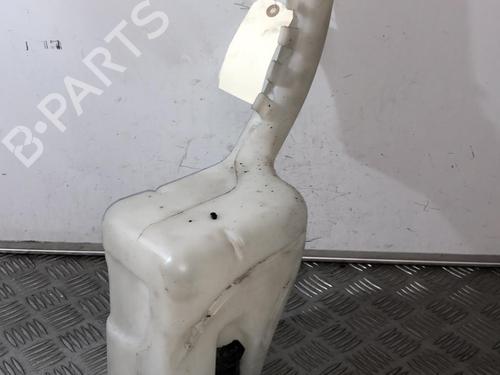 Used Windscreen washer tank FORD FIESTA V (JH_, JD_) 1.4 TDCi (68 hp) 21698527