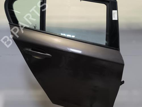 Used Right rear door BMW 1 (E87) 118 d (122 hp) 24443456