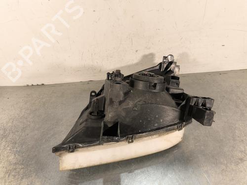 Phare droit NISSAN X-TRAIL I (T30) 2.2 Di 4x4 | BP29997213C29 