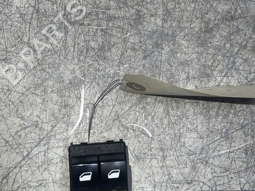 left-front-window-switch-citroen-c3-iii-sx-2016-26028470 main image