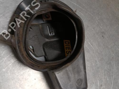 Fuel flap PEUGEOT 5008 (0U_, 0E_) 2.0 HDi 150 / BlueHDi 150 | BP28078022C131 