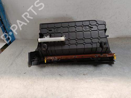 Used Glove box Glove box FORD FOCUS IV (HN) 1.0 EcoBoost (125 hp) 27810219 27810219