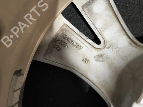 rim-peugeot-2008-i-cu_-2013-32993637 main image