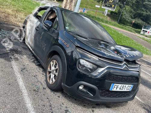Grill CITROËN C3 III (SX) 1.5 BlueHDi 100 (SXYHYP, SXYHTU) | BP27213784C40 - Image 7