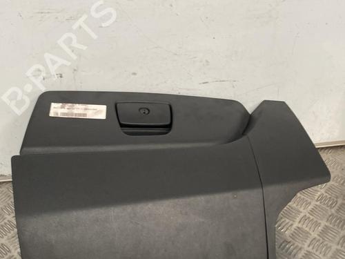 Used Glove box FIAT QUBO (225_) 1.3 D Multijet (225CXB1A, 225AXB1A, 225CXB11, 225AXB11,... (75 hp) 21722672