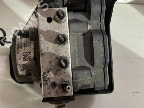 ABS pump PEUGEOT 308 II (LB_, LP_, LW_, LH_, L3_) 1.6 BlueHDi 120 | BP23822303M43 