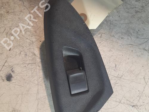 Used Right front window switch Right front window switch CITROËN C1 II (PA_, PS_) 1.0 VTi 68 (69 hp) 22371654 22371654