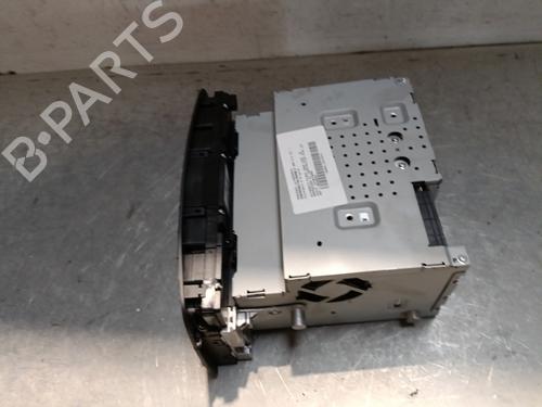 Used Radio MERCEDES-BENZ A-CLASS (W176) A 200 CDI / d (176.008) (136 hp) 28442276