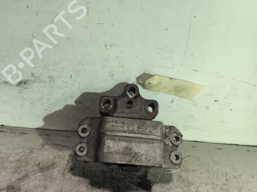 Support de boîte de vitesse VW GOLF PLUS V (5M1, 521) 2.0 TDI 16V (140 hp) 29354234