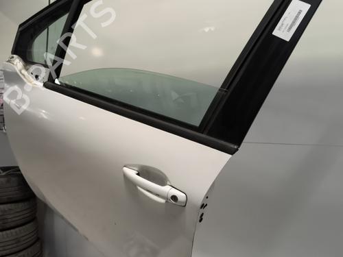 Left front door PEUGEOT 208 I (CA_, CC_) 1.2 VTI 82 | BP24640576C2