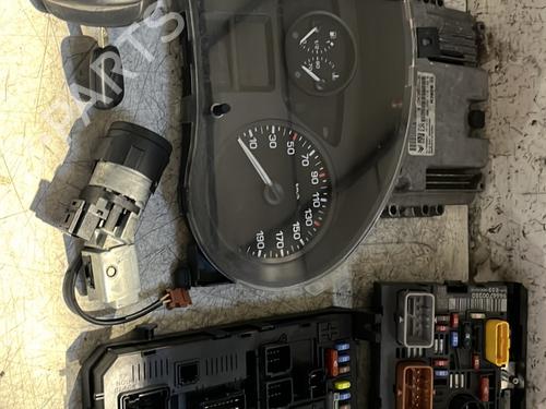 BP32241790M83 main image