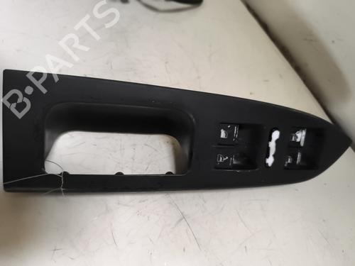 Used Left front window switch Left front window switch VW TOURAN (1T1, 1T2) 1.9 TDI (105 hp) 23846207 23846207