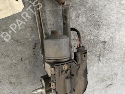Used Front wiper motor Front wiper motor VW GOLF PLUS V (5M1, 521) 2.0 TDI (110 hp) 21721035 21721035