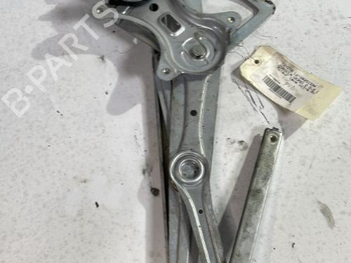 Used Right front window motor TOYOTA COROLLA Verso (ZER_, ZZE12_, R1_) 2.2 D-4D (AUR10_, AUR10R) (136 hp) 29331135
