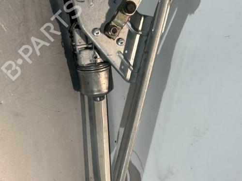 Used Front wiper motor Front wiper motor DACIA SANDERO 1.5 dCi (68 hp) 21700255 21700255