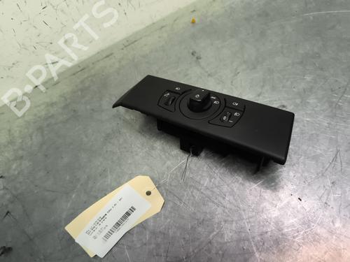 Used Headlight switch BMW 5 (E60) 530 d (218 hp) 30647034