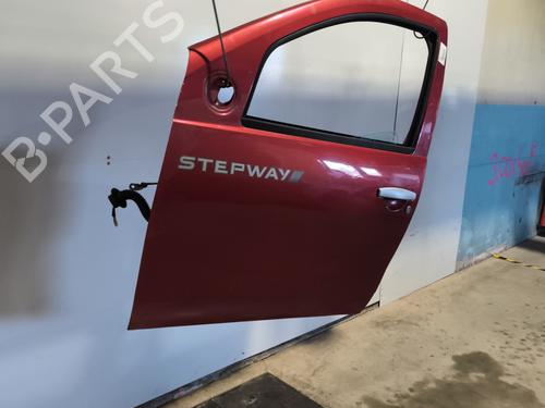 Used Left front door DACIA SANDERO 1.5 dCi (68 hp) 31999953