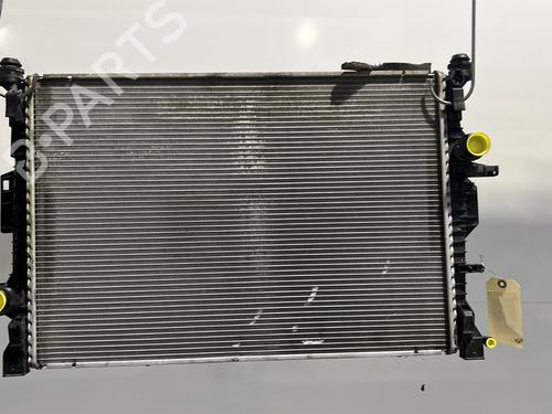 Used Water radiator Water radiator 21753867 21753867