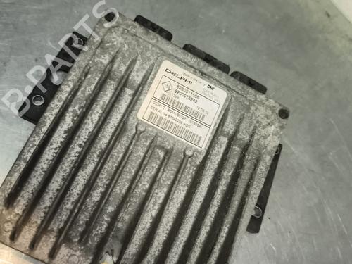 engine-control-unit-ecu-renault-twingo-ii-cn0_-2007-30553138 main image