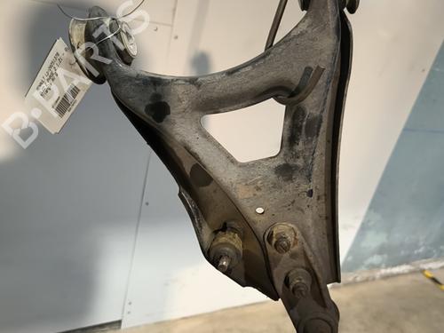 Venstre fortil bærearm RENAULT CLIO II (BB_, CB_) 1.2 (BB0A, BB0F, BB10, BB1K, BB28, BB2D, BB2H, CB0A,... (58 hp) 30357425