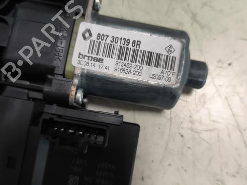 front-right-window-mechanism-renault-megane-iii-hatchback-bz01_-b3_-2008-23992421 main image