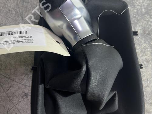 Used Gear lever PEUGEOT 208 II (UB_, UP_, UW_, UJ_) e-208 (136 hp) 26177383