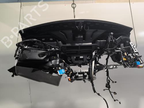 Instrumentbræt PEUGEOT 208 II (UB_, UP_, UW_, UJ_) 1.2 PureTech 100 (101 hp) 30320344