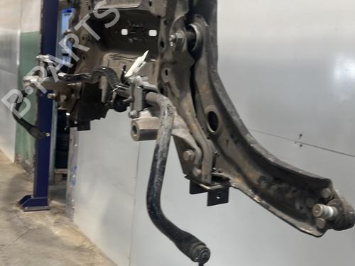 Used Subframe Subframe RENAULT MEGANE IV Hatchback (B9A/M/N_) 1.2 TCe 130 (B9MR) (130 hp) 28354162 28354162