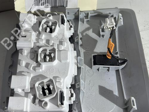 Interior roof light PEUGEOT 208 I (CA_, CC_) 1.6 BlueHDi 100 | BP21709867I8