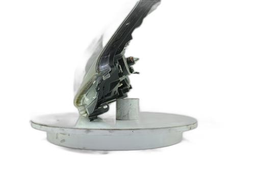 left-headlight-peugeot-208-i-ca_-cc_-2012-2013-2014-2015-2016-2017-2018-2019-2020-2021-36554205 main image