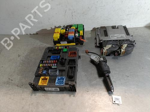 Used Electronic module PEUGEOT 308 II (LB_, LP_, LW_, LH_, L3_) 1.6 BlueHDi 120 (120 hp) 29082048