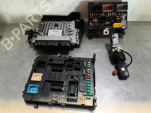 Electronic module PEUGEOT 407 (6D_) 2.0 HDi 135 (6DRHRH, 6DRHRE, 6DRHRG, 6DRHRJ) | BP27571617M83 
