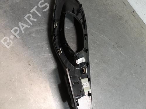 Left front window switch NISSAN NV300 Van (X82) 2.0 dCi 120 | BP29082245I27 