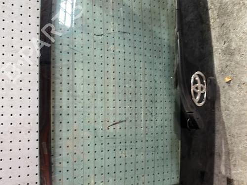 Używane Klapa tylna bagażnika TOYOTA AYGO (_B1_) 1.0 (KGB10_, KGB10R) (68 hp) 22034682
