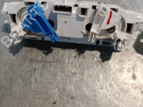 Used Climate control Climate control RENAULT MEGANE III Hatchback (BZ0/1_, B3_) 1.5 dCi (BZ0C) (90 hp) 21721058 21721058