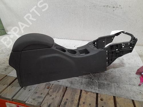 Used Armrest / Center console Armrest / Center console CITROËN C4 II (NC_) 1.6 HDi 90 (92 hp) 22033865 22033865