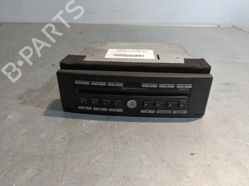 Used Radio RENAULT LAGUNA II (BG0/1_) 1.9 dCi (BG08, BG0G) (120 hp) 21721155