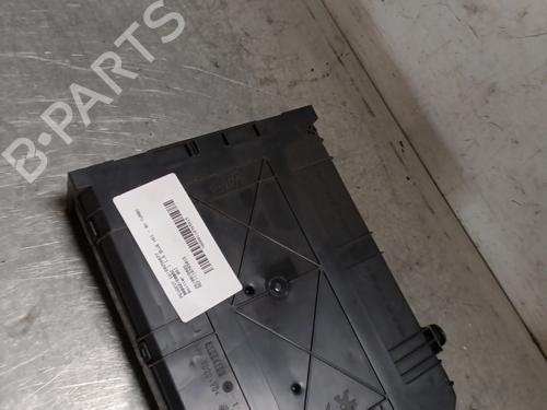 Used Fuse box PEUGEOT 308 II (LB_, LP_, LW_, LH_, L3_) 1.6 BlueHDi 120 (120 hp) 28442752